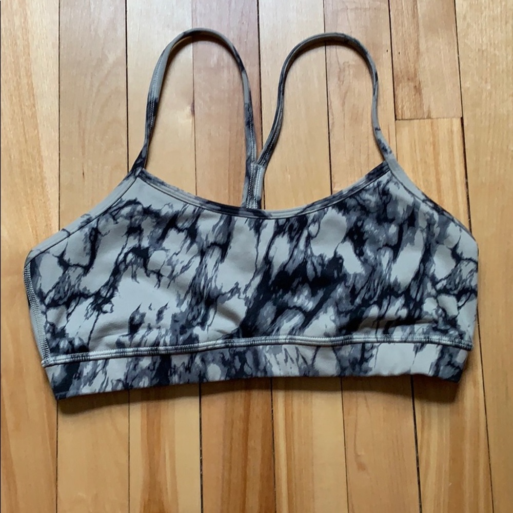 Lululemon Flow Y bra
